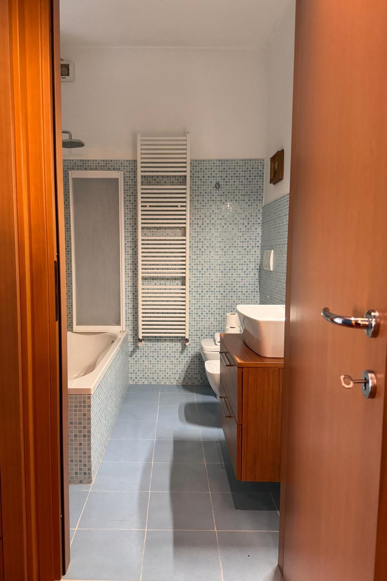 Best Way Rent - Beautiful On Naviglio Martesana Apartment Mailand
